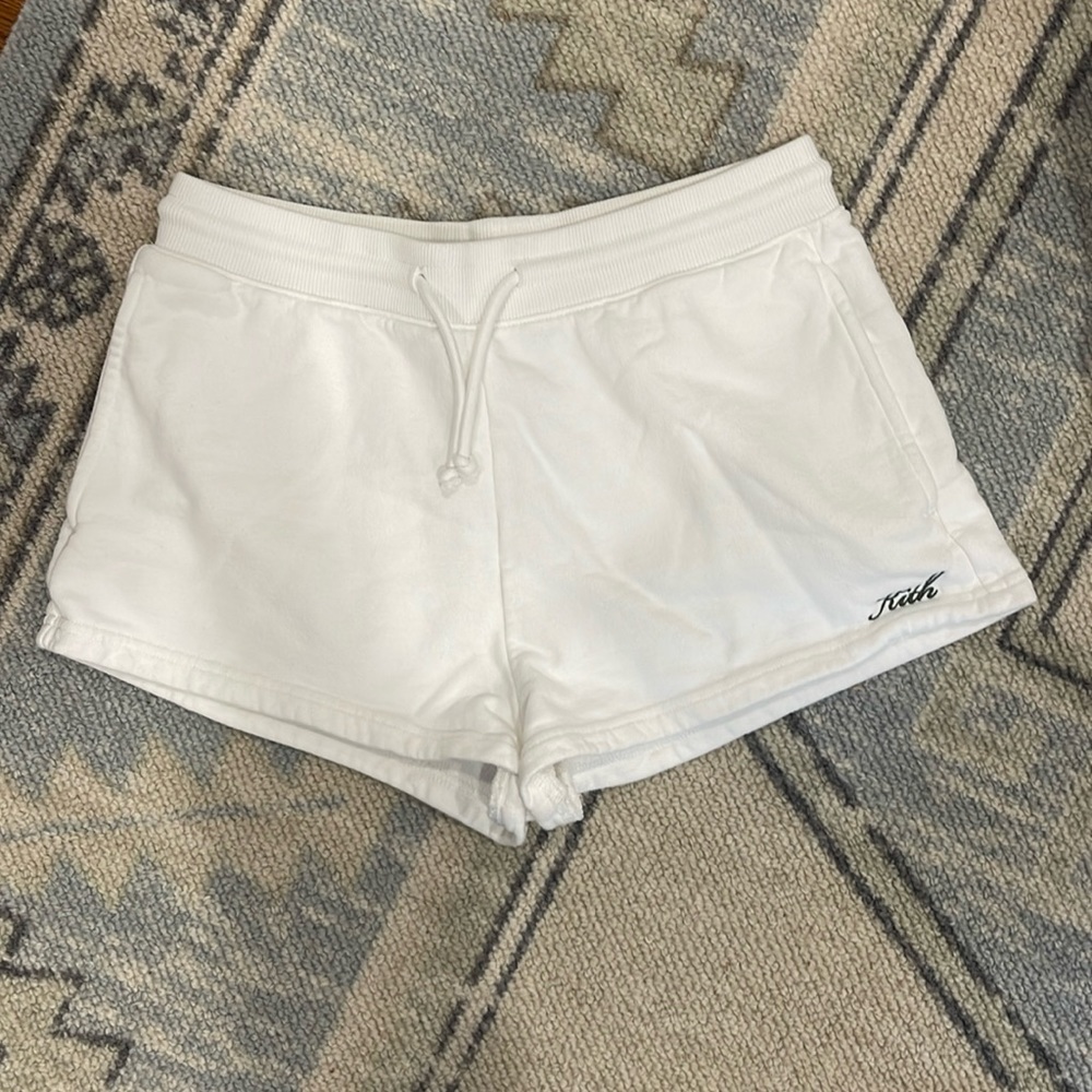 EUC KITH WOMEN ERIKA SCRIPT SHORTS WHITE MEDIUM